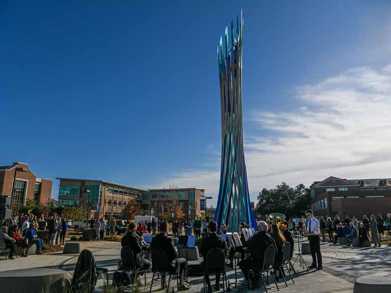 "Aspire" Business School Curved Steel Sculpture at LA Tech